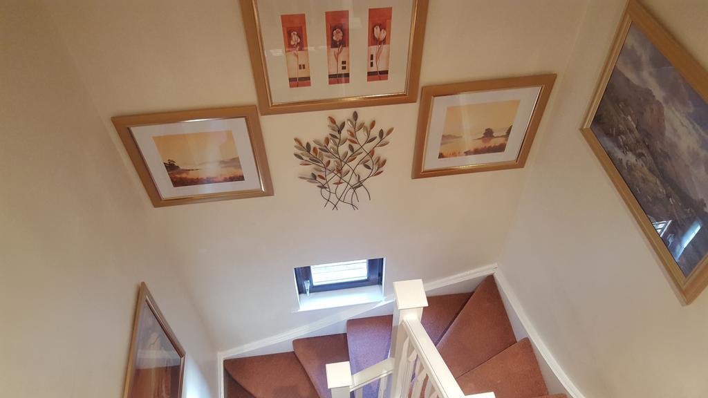 Apartment Penthouse Apartment Sleeps 11 EDI