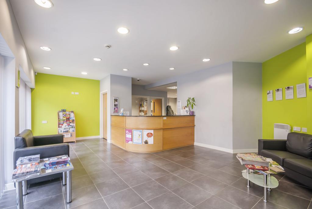 Beaverbank Place - Campus *