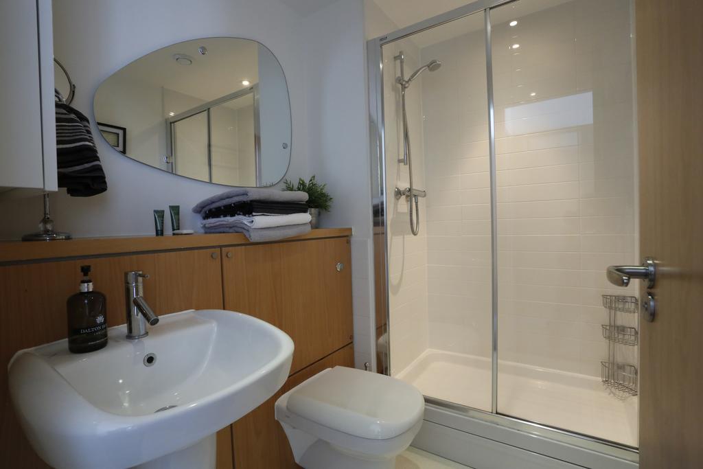 Waterfront Apartment *