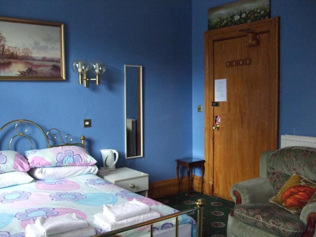 Swan Lake Bed & Breakfast