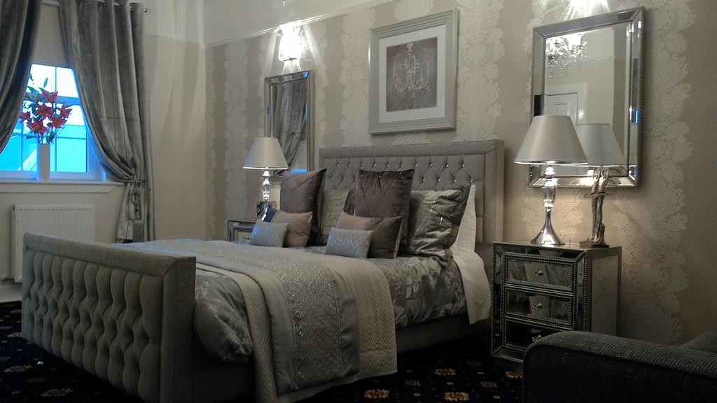 Aaran Guest house