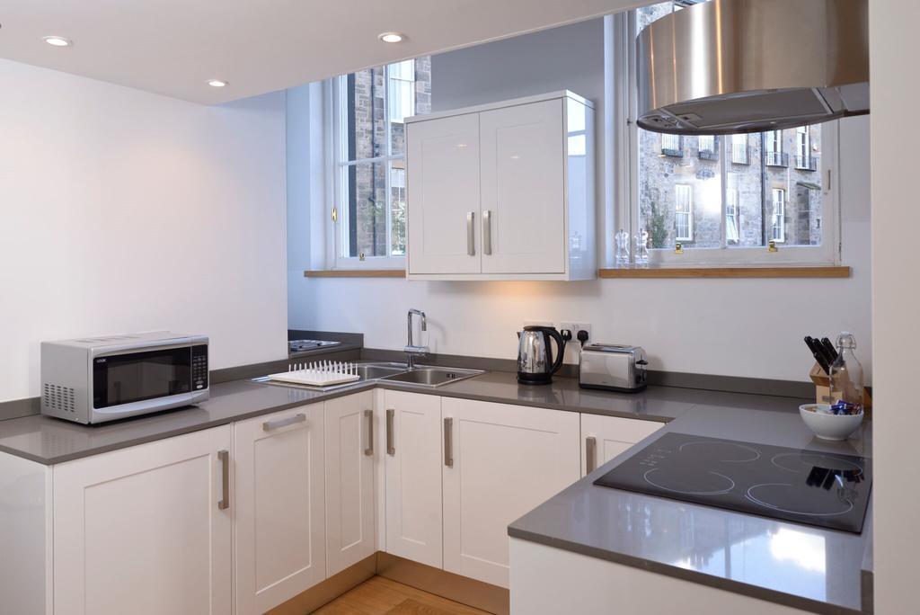 Destiny Scotland - Broughton St Lofts Apartment *