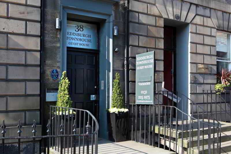 Guest house Townhouse