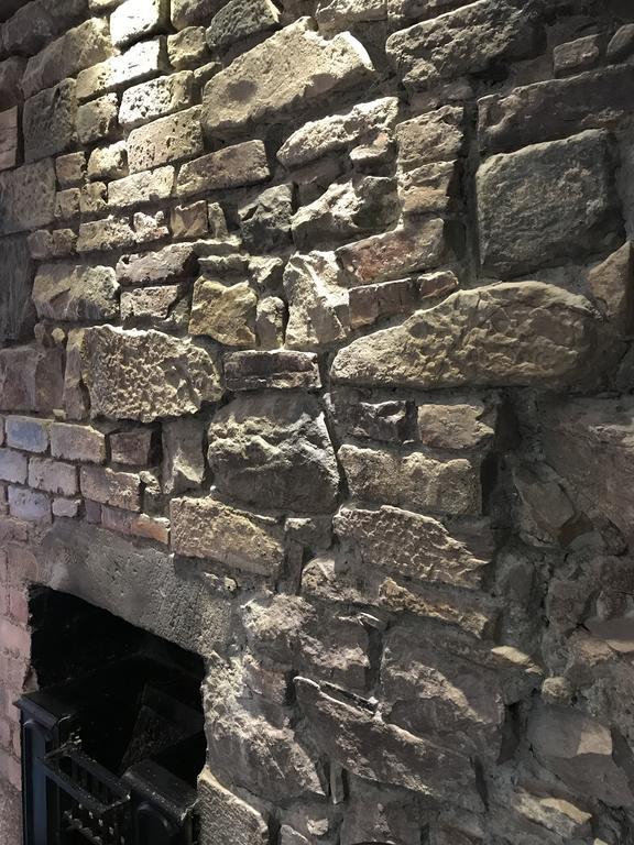 Aparthotel Royal Mile Balconies By The Castle 5*