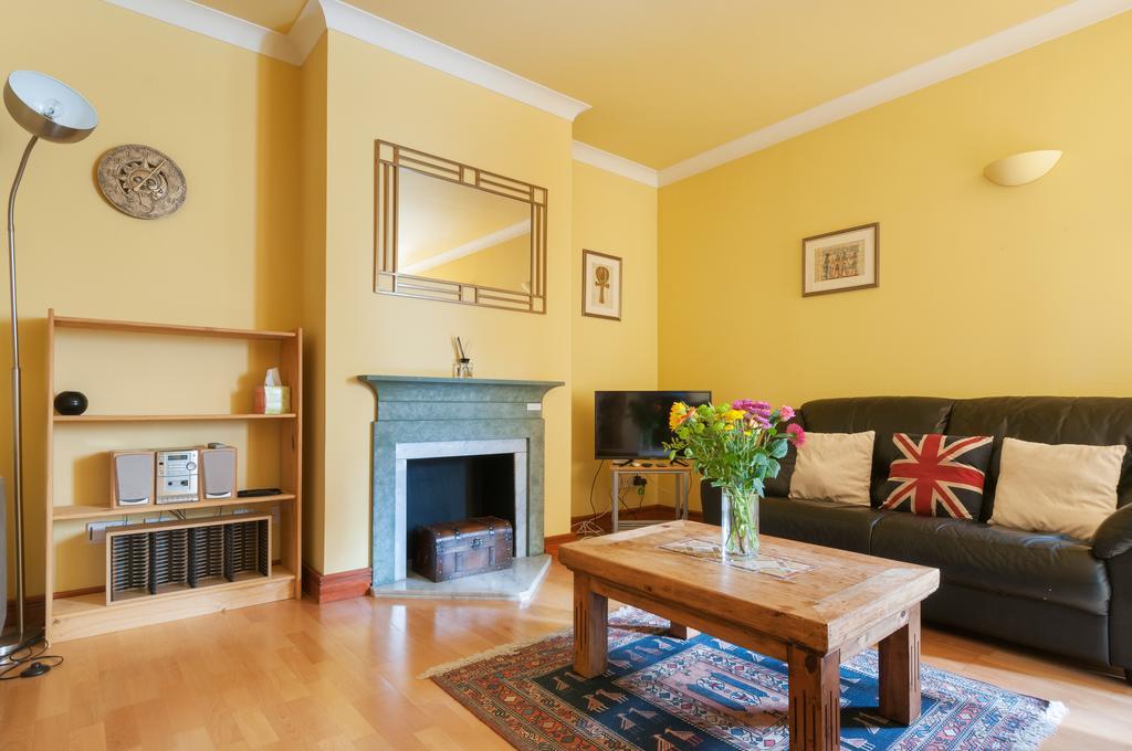 Dean Village - Lovely 2 Bed In Picturesque Dean Village With Balcony And Private Parking * EDI