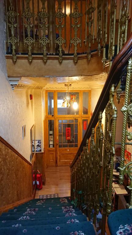 Swan Lake Bed & Breakfast
