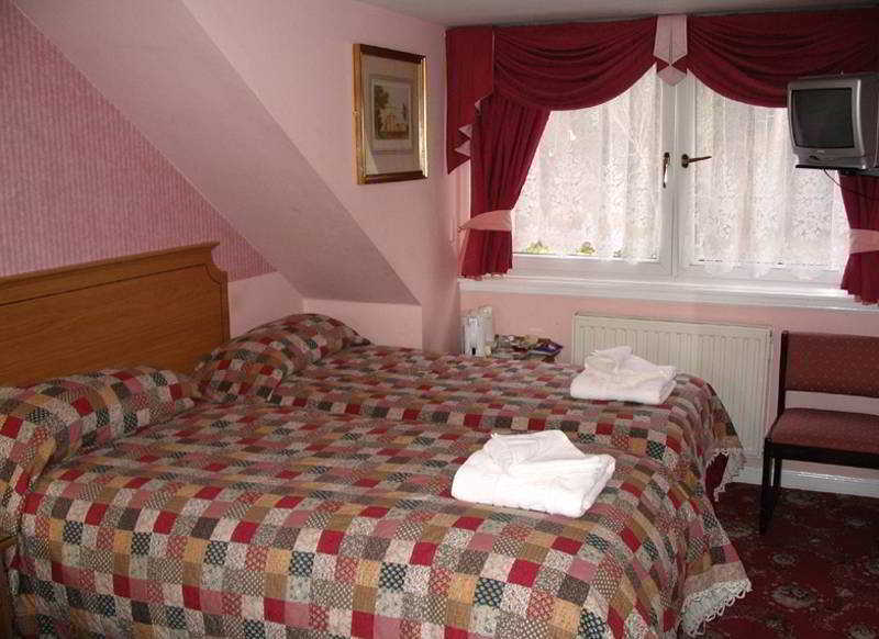 Arden Guest House, Craigmillar Castle Edinburgh