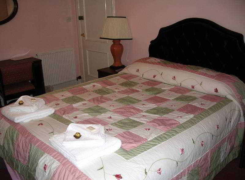 Arden Guest House, Craigmillar Castle 3*