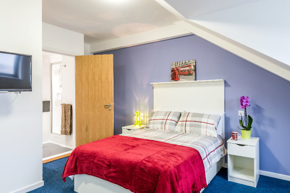 Destiny Student - Shrubhill * Edinburgh