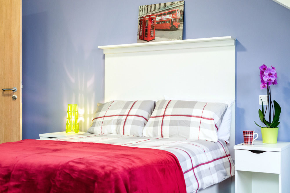 Destiny Student - Shrubhill Edinburgh