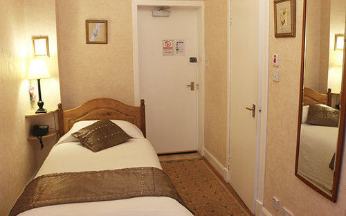 Grosvenor Gardens Hotel 4*