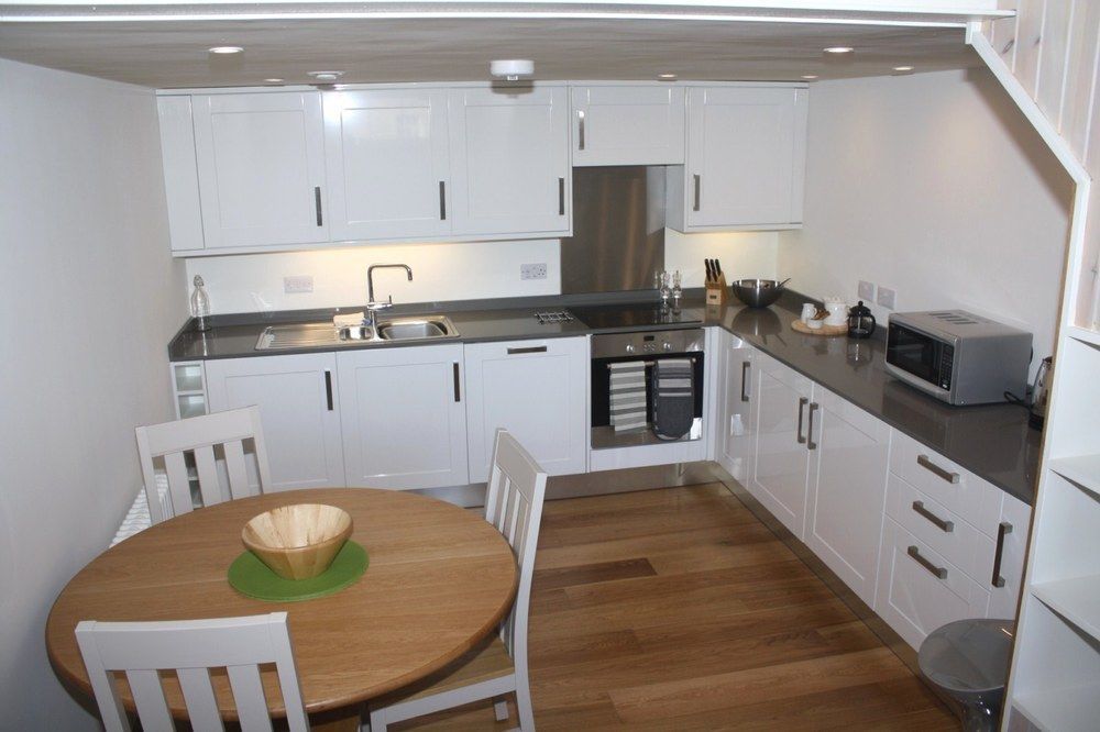 Destiny Scotland - Broughton St Lofts Apartment Edinburgh