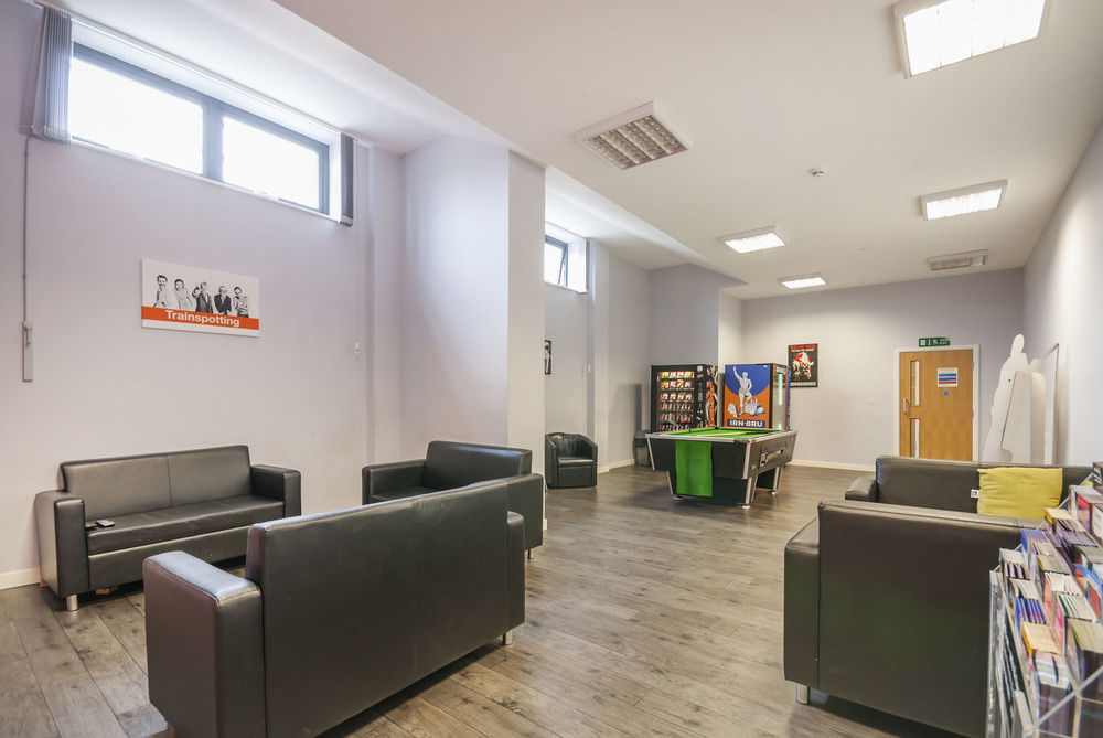 Beaverbank Place - Campus *
