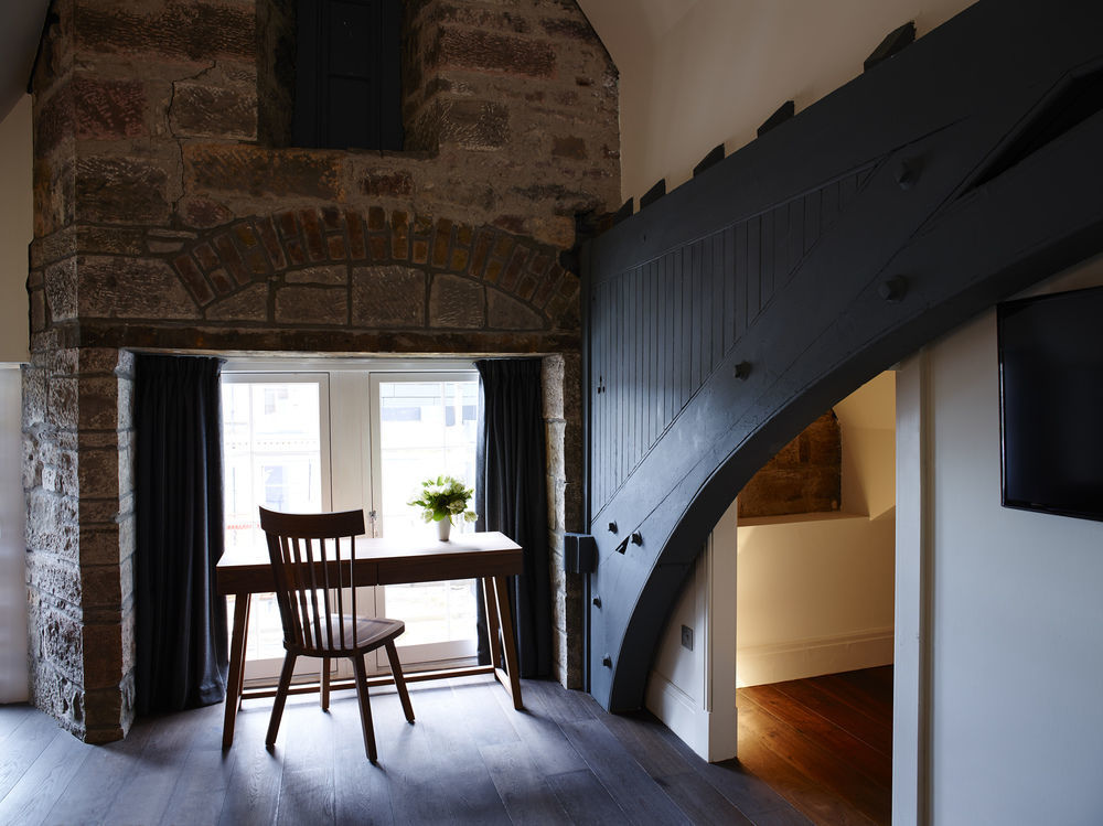 Aparthotel Old Town Chambers, Autograph Collection 5*