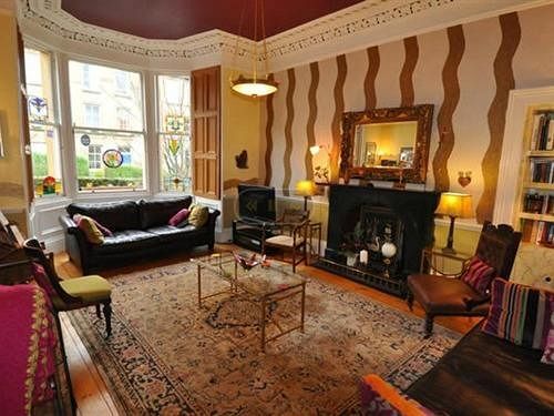 Cluaran House Gasthof EDI