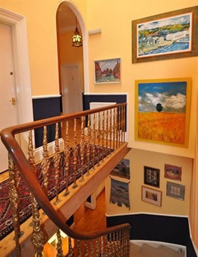Cluaran House Gasthof EDI