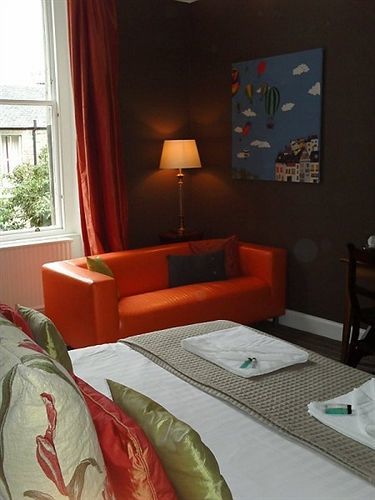 Albyn Townhouse 4*
