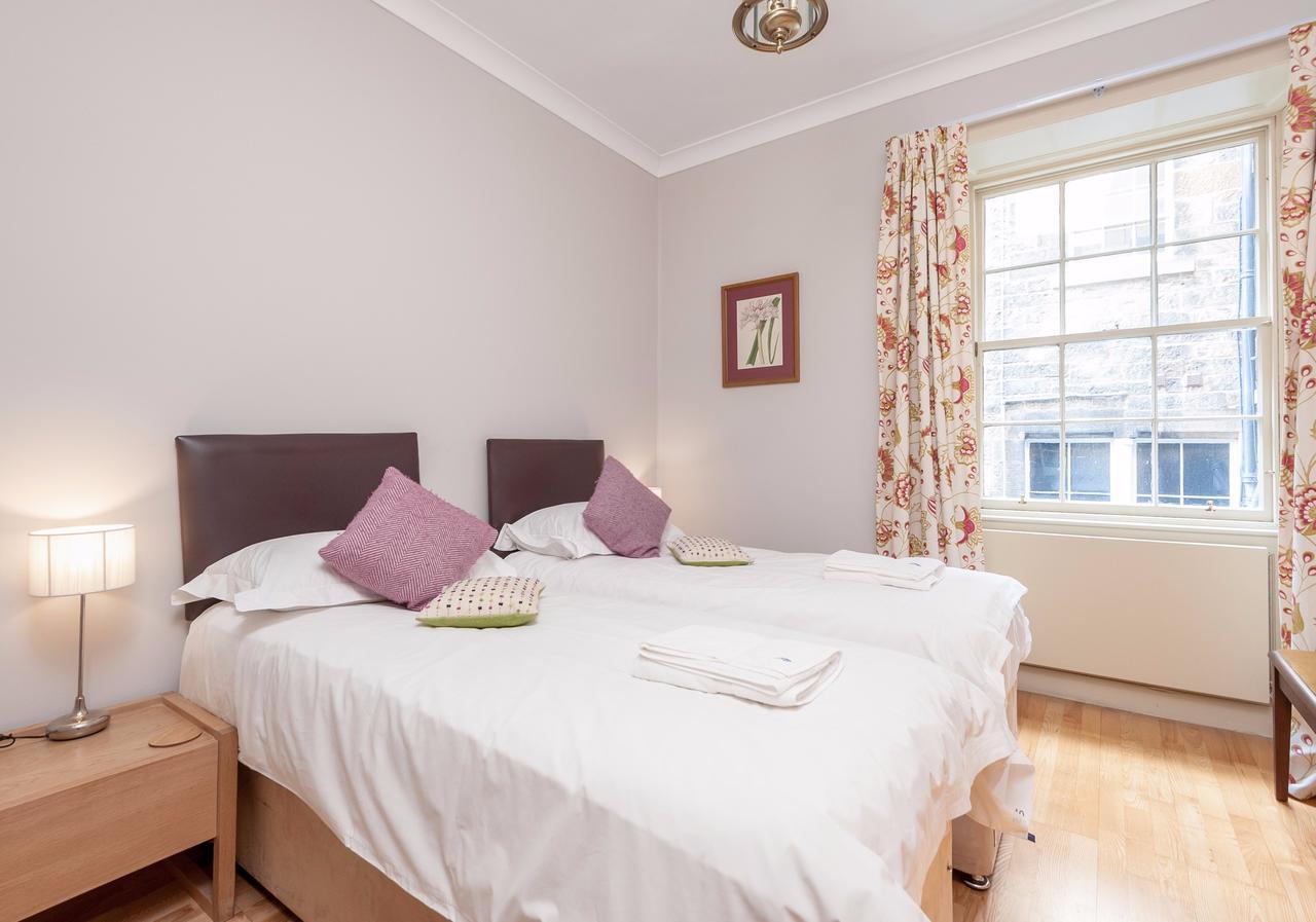 Apartment Parliament Sq Edinburgh