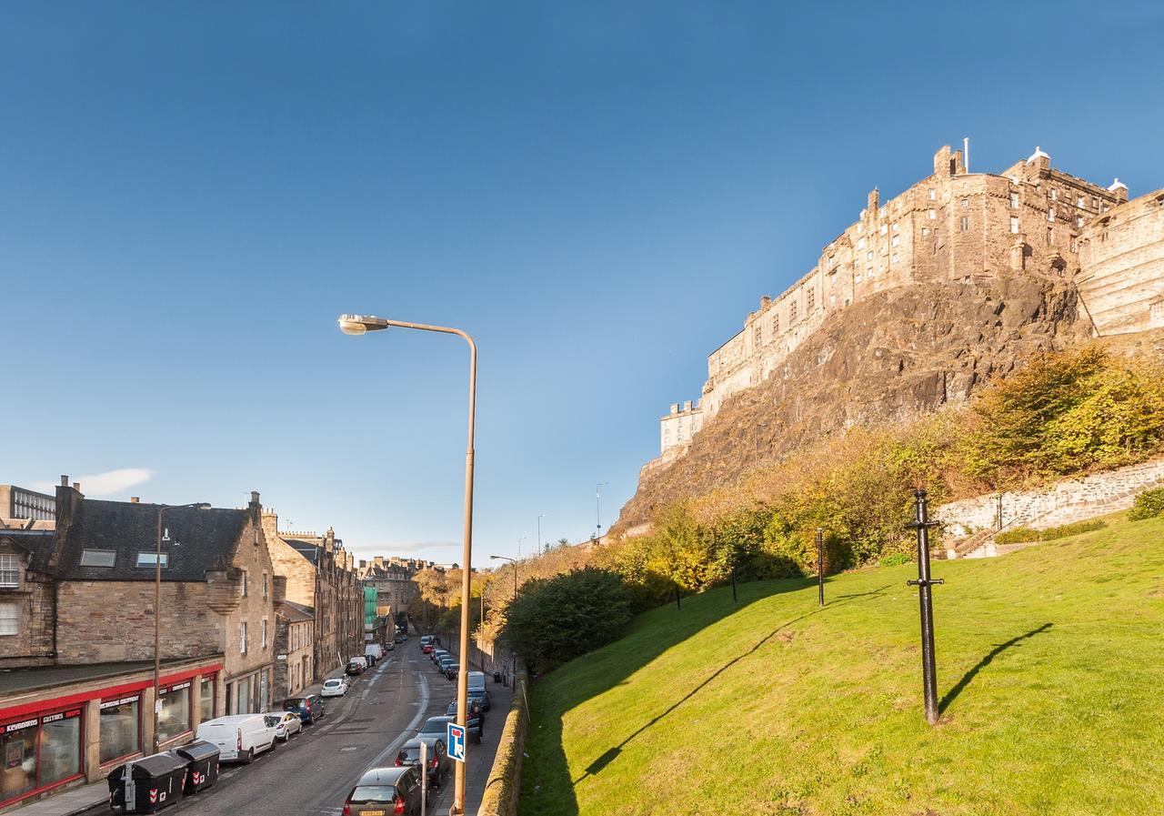 Castle 2 Old Town Edinburgh