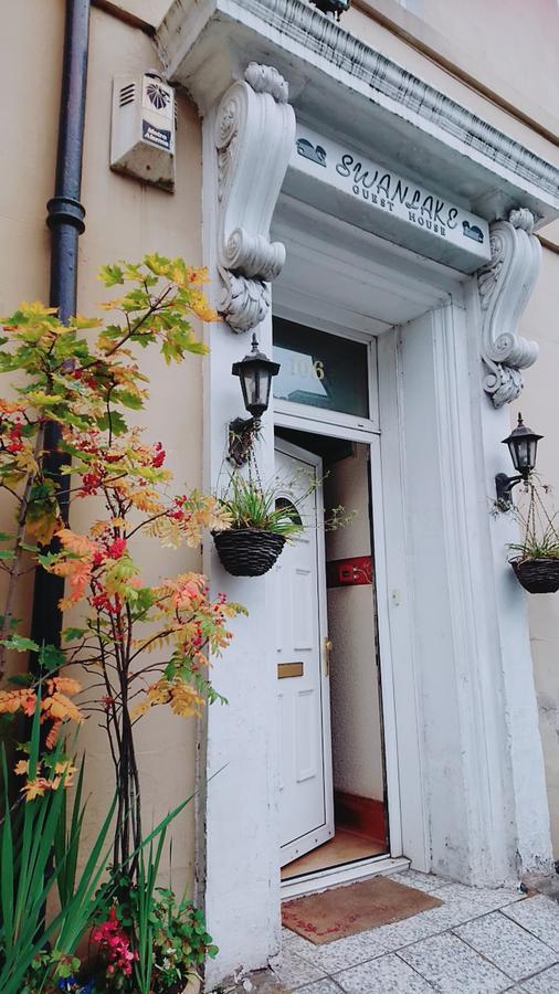 Bed & Breakfast Swan Lake 3*
