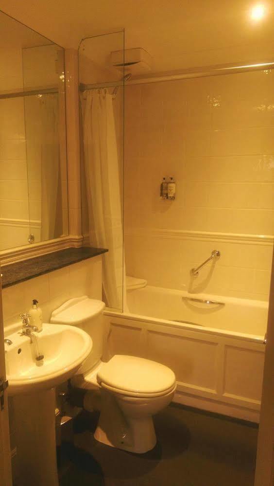 Fountain Court - Royal Garden Aparthotel 4*