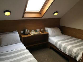 Bonnie's 4* Edinburgh