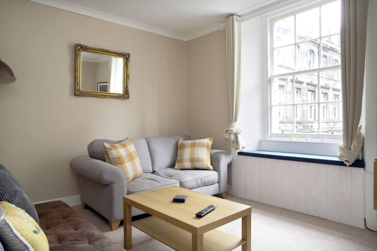 Apartment Two Bedroom Flat By Royal Mile!