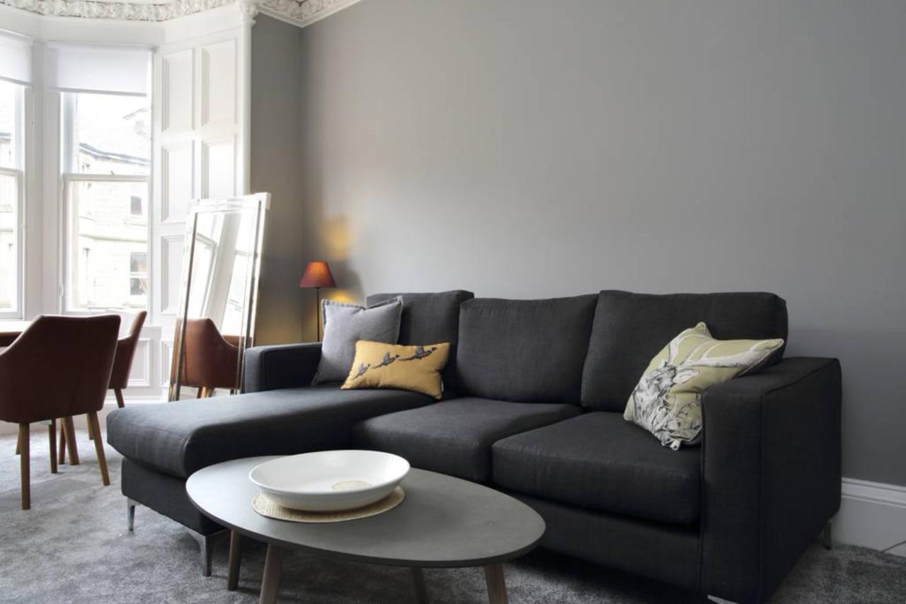 Stylish 2 Bedroom Bruntsfield In Apartment