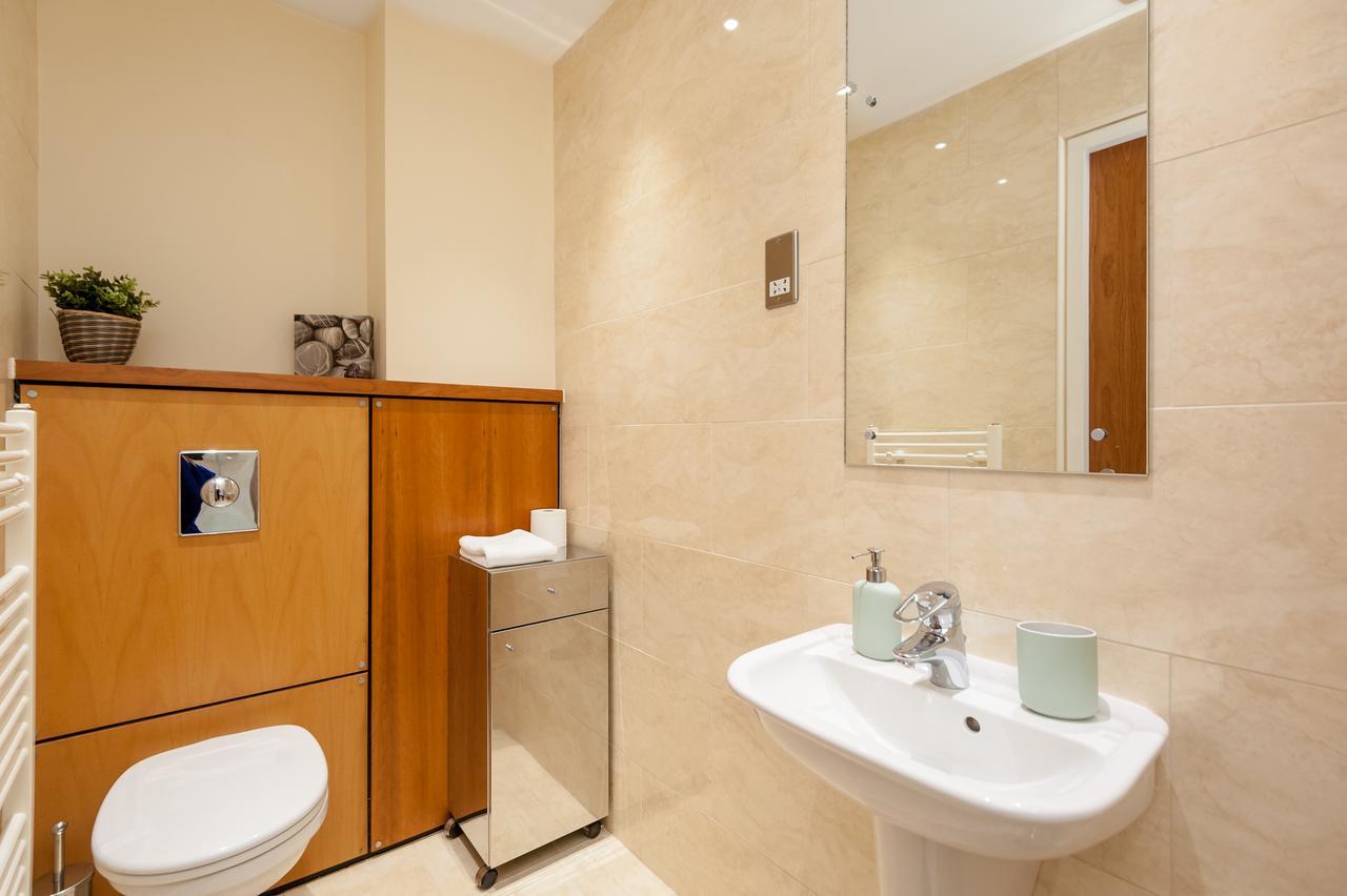 The Holyrood Road Apartment Edinburgh