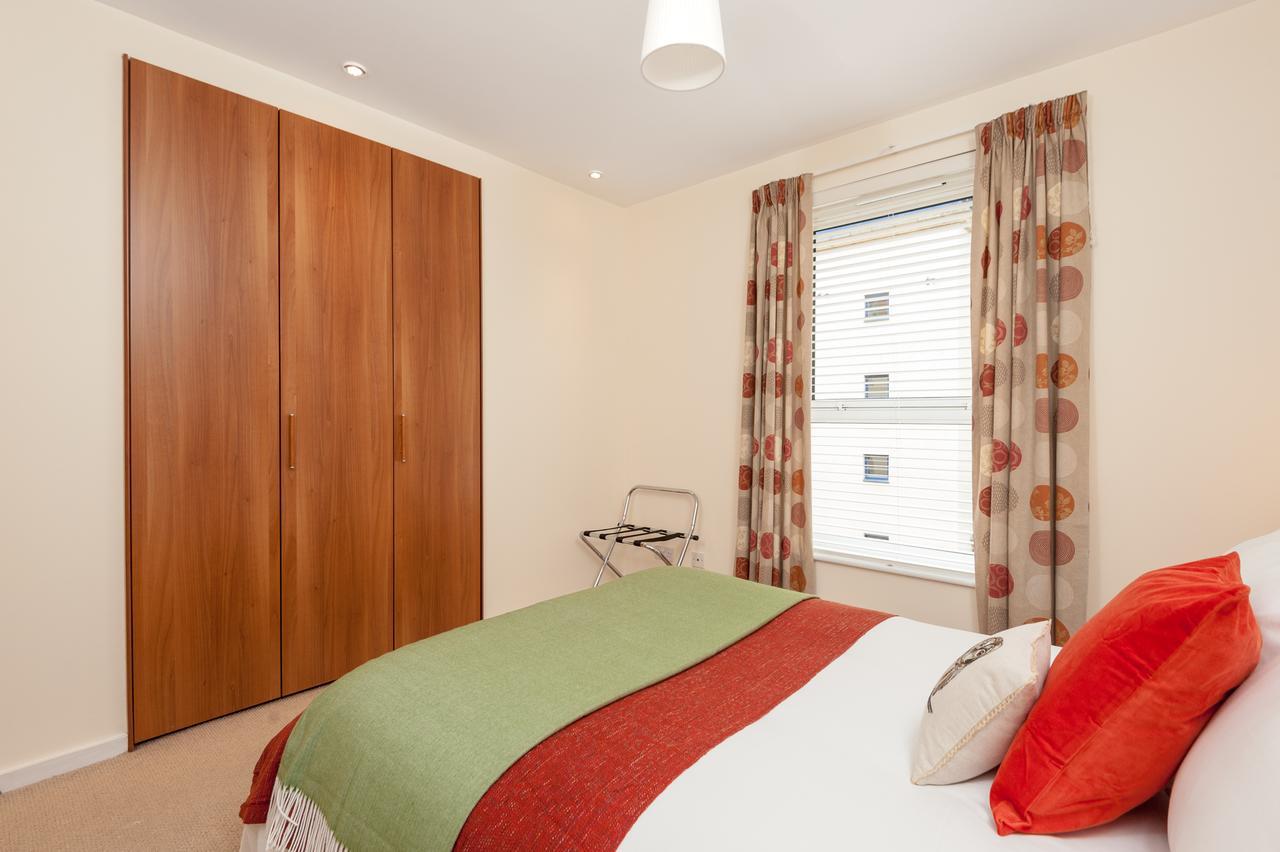 The Holyrood Road Apartment *