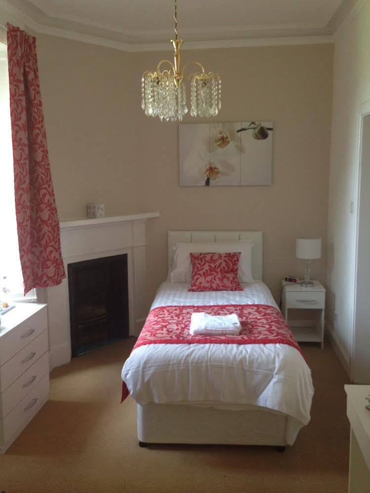 Ailsa 3*