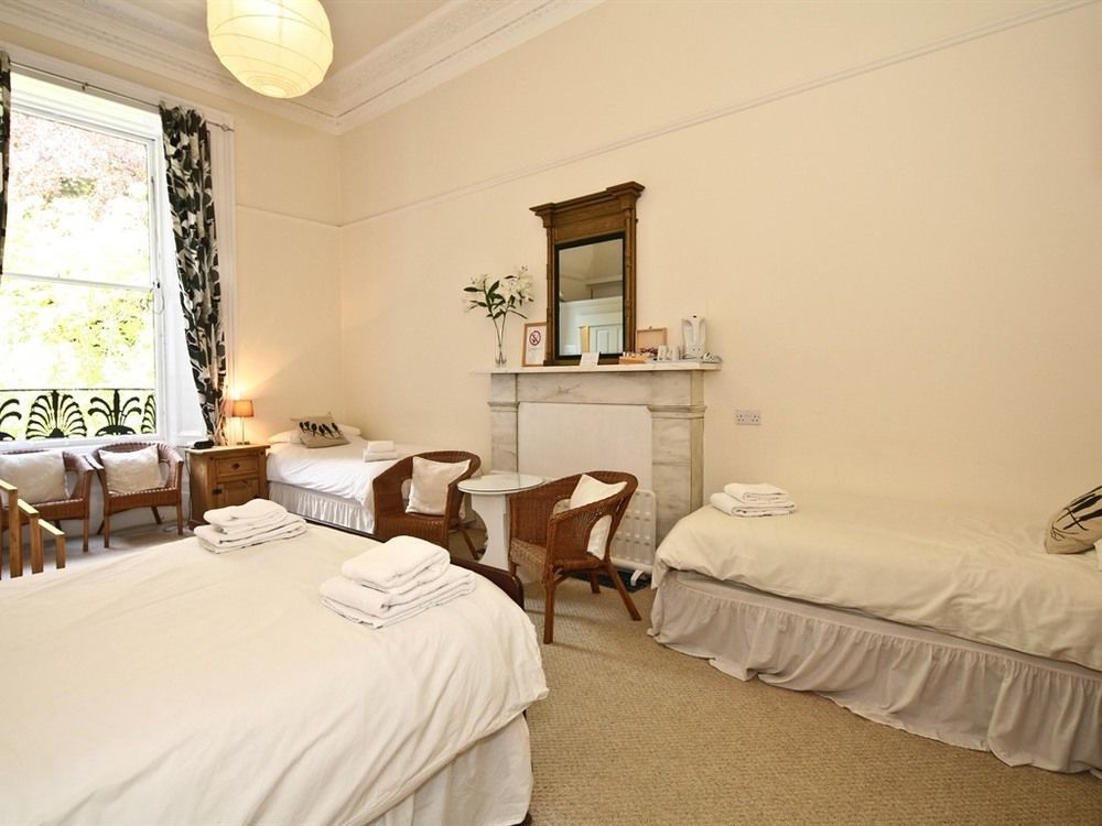 Guest house Halcyon House 3*