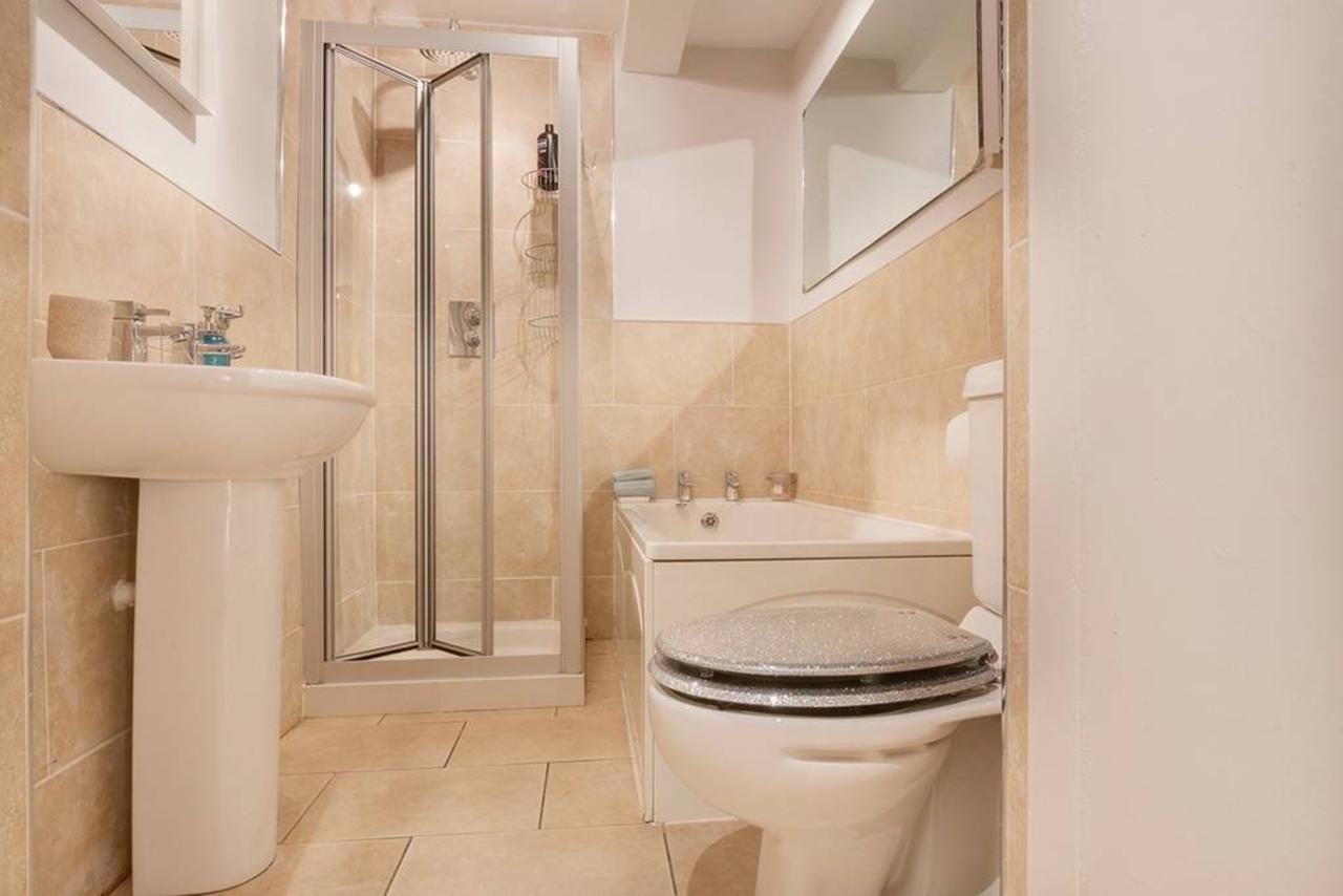 Stylish Georgian Flat In New Town