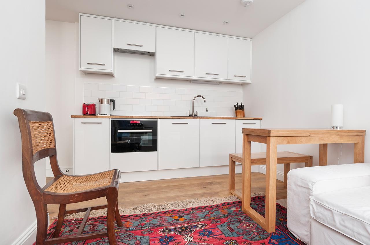 Atholl Crescent Lane Apartment *