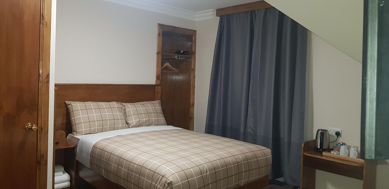 Mayfair House Guest house