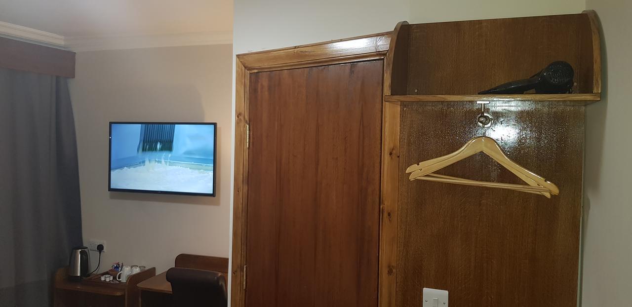 Mayfair House Guest house