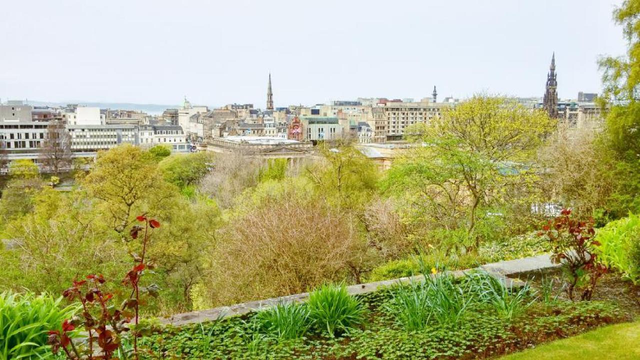 Apartment Ramsay Gardens - Grand 4-bedroom Next To Castle