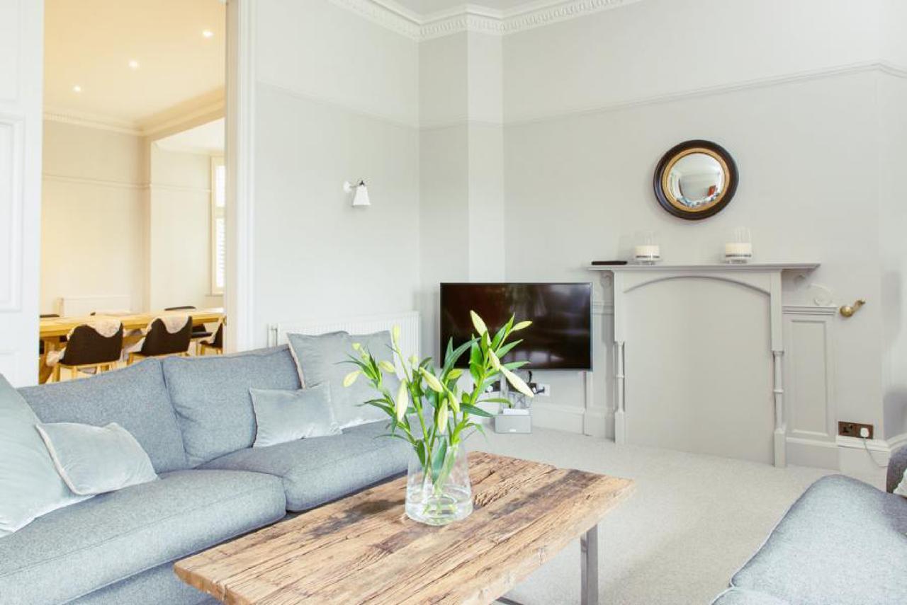Ramsay Gardens - Grand 4-bedroom Next To Castle EDI