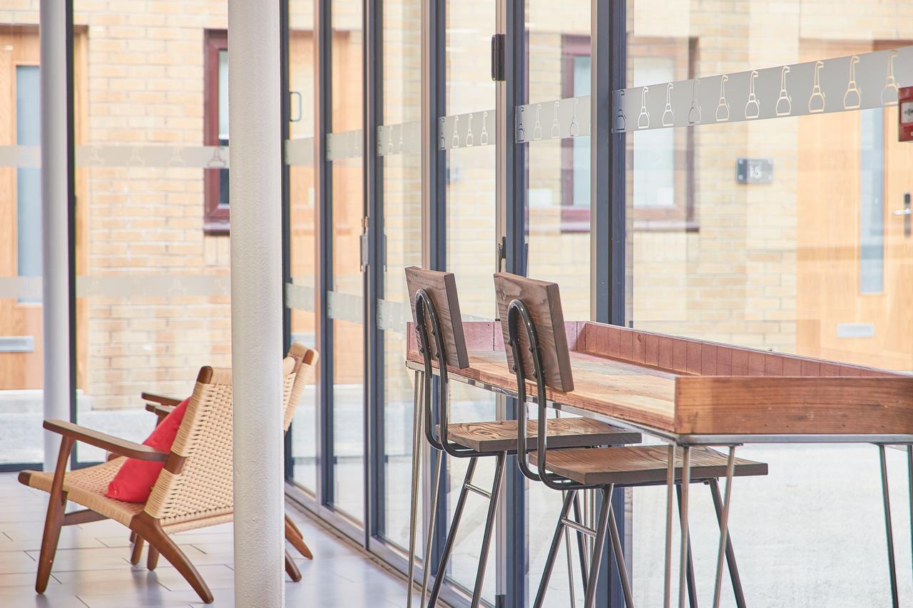 Destiny Student - Meadow Court Apartment