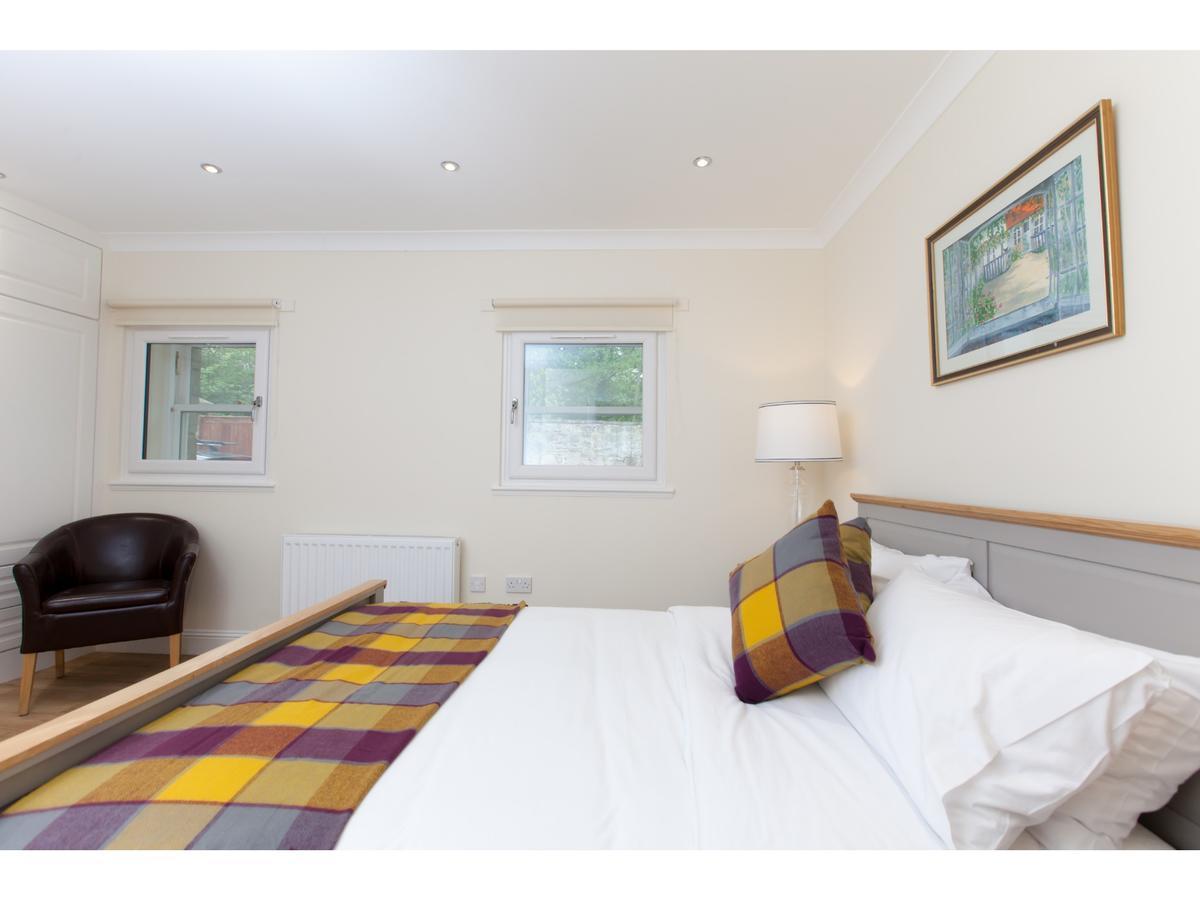 Historic Stone Built 4br For 8 W/parking Edinburgh