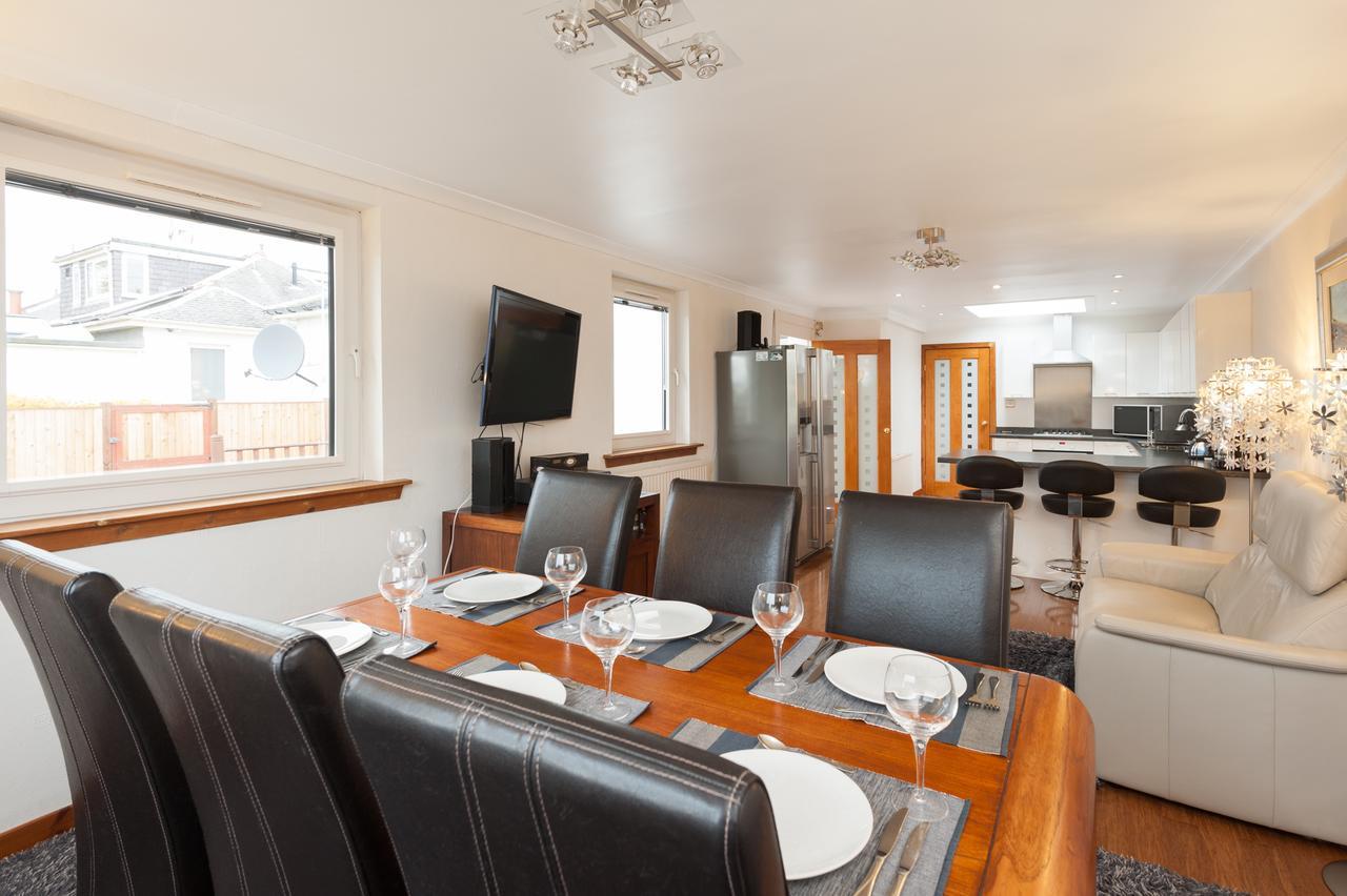 Holiday home The Traquair Park