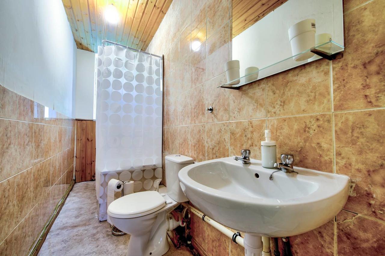 Spacious 4 Bedroom On The South Side * Edinburgh