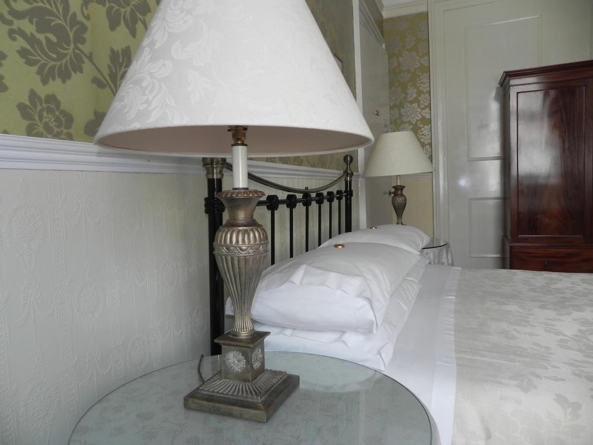 Ashlyn Guest house Edinburgh