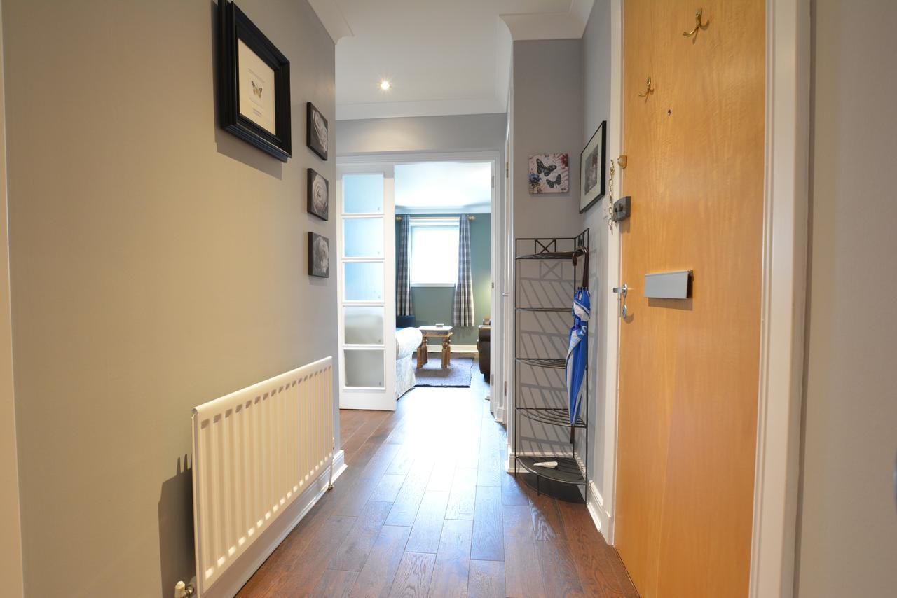 Holyrood Park - Carparking Included! Apartment Edinburgh