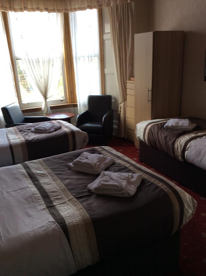 Mayfield Guest house 2*