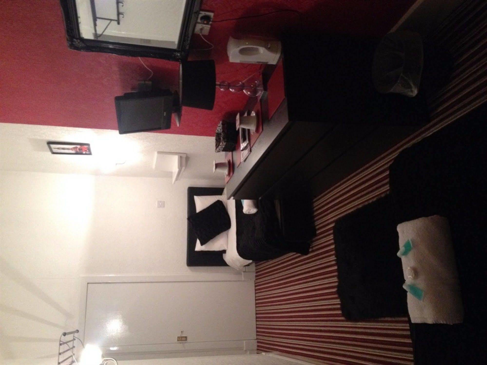 Playfair House 3*
