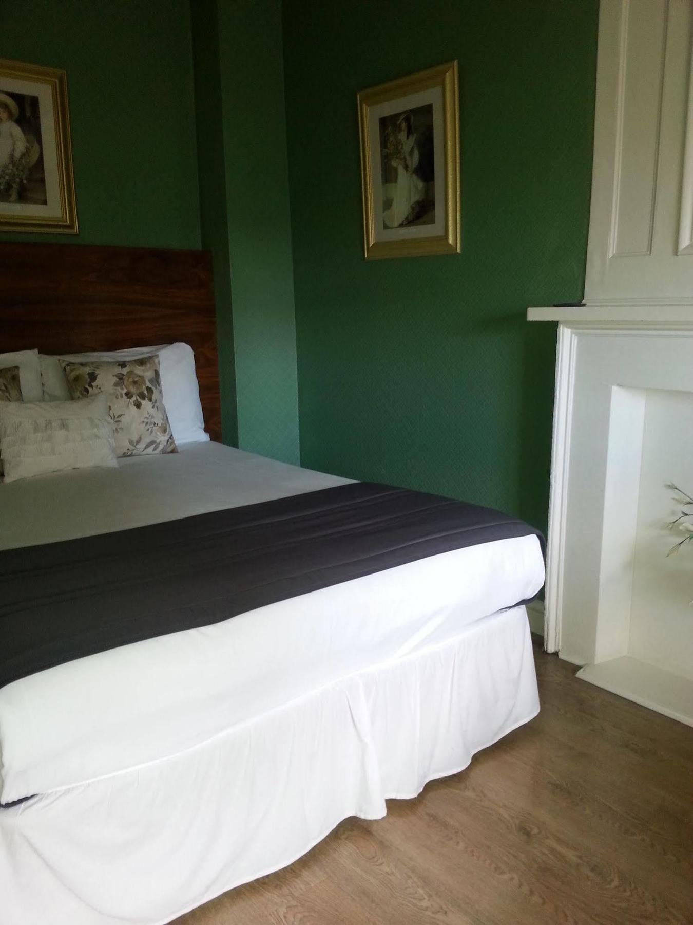 Guest house Townhouse