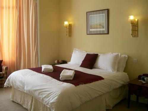 Hotel The Guards 3*