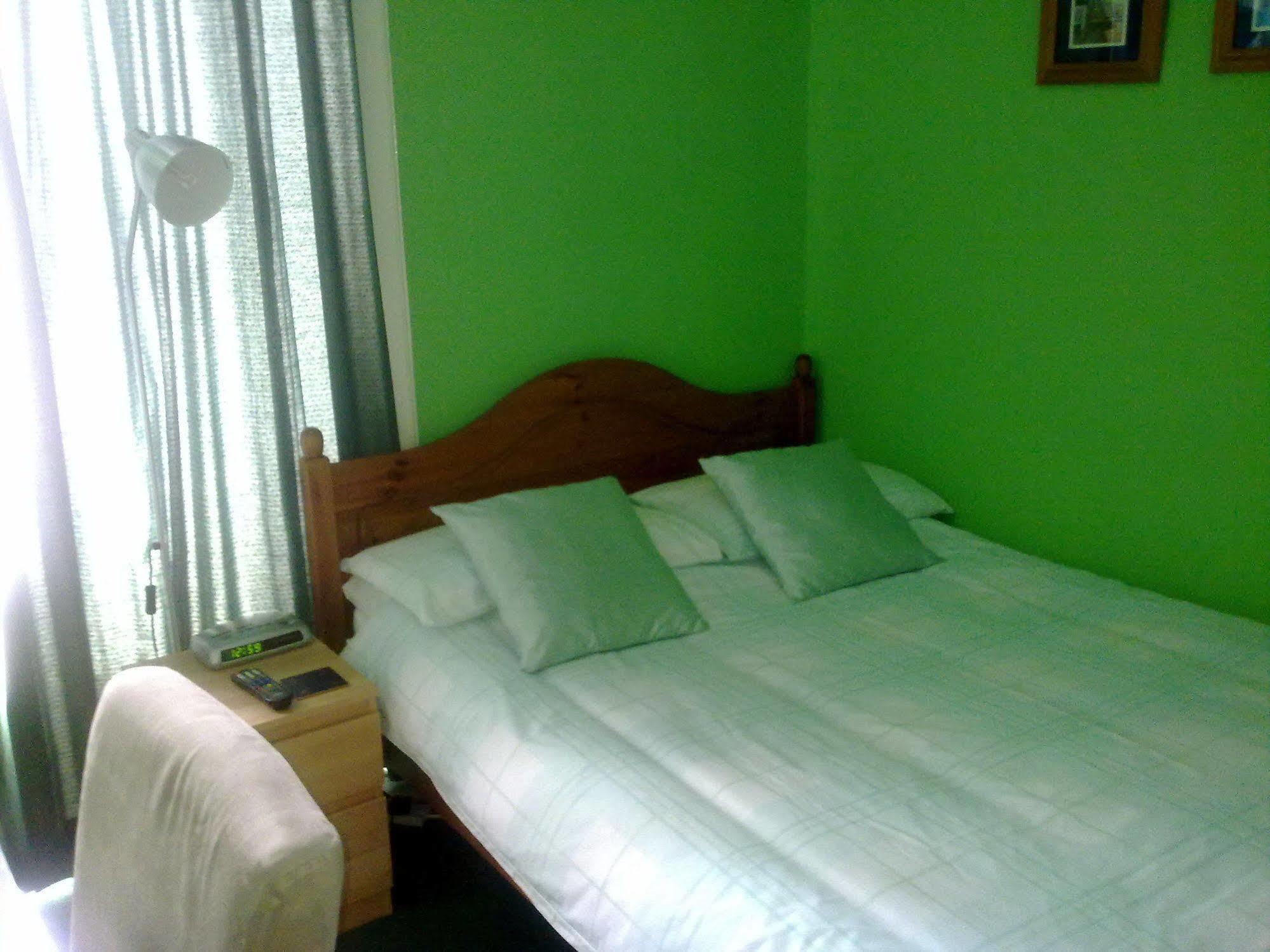 Mackenzie Guest house