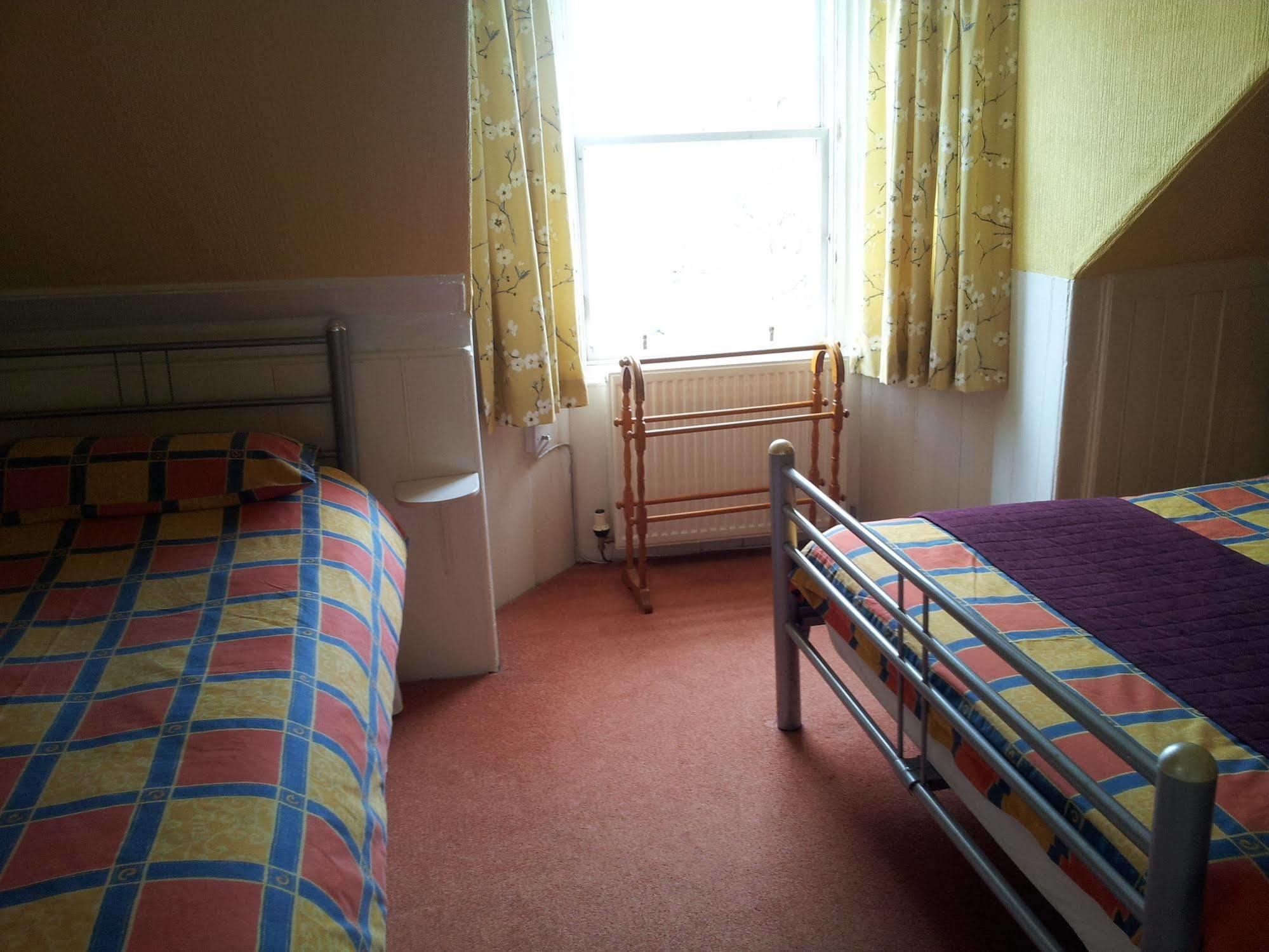 Mackenzie Guest house 3*